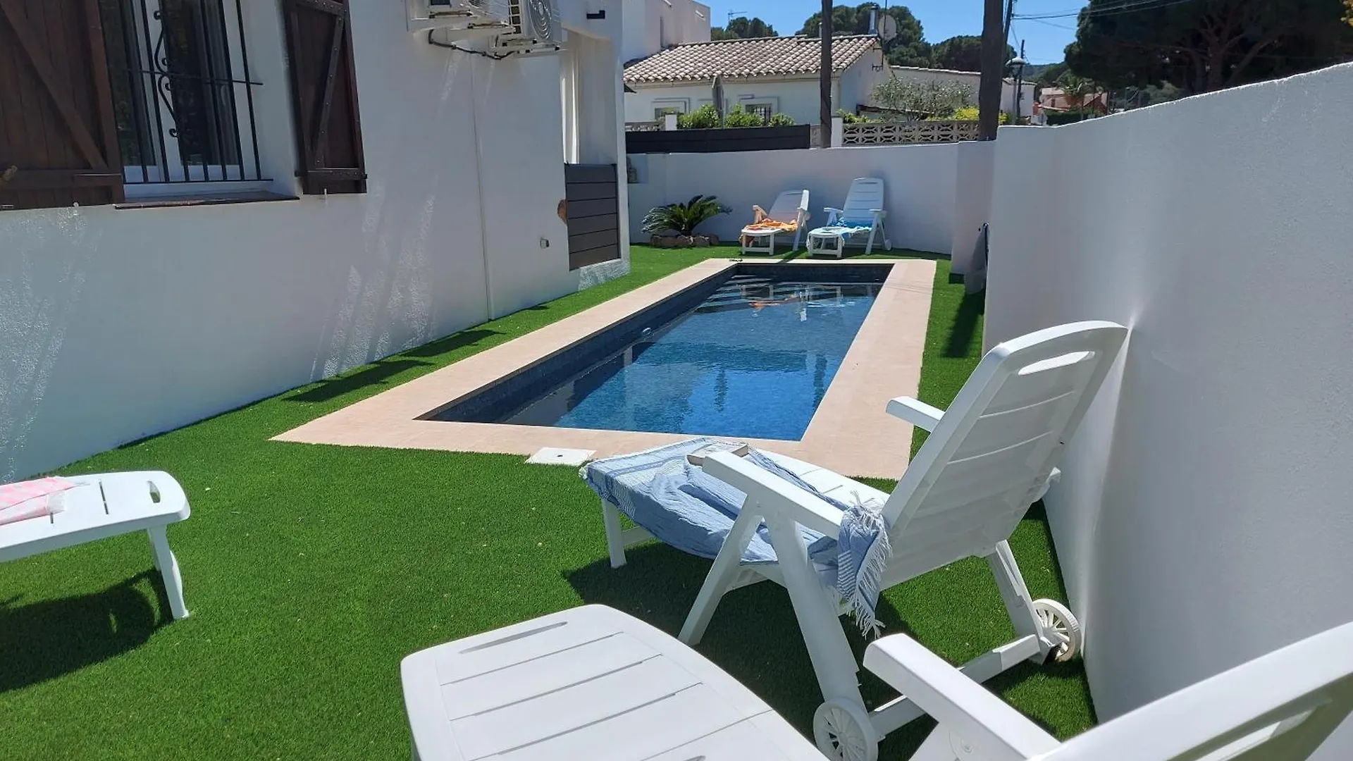 Casa Rania Villa L'Escala Spain